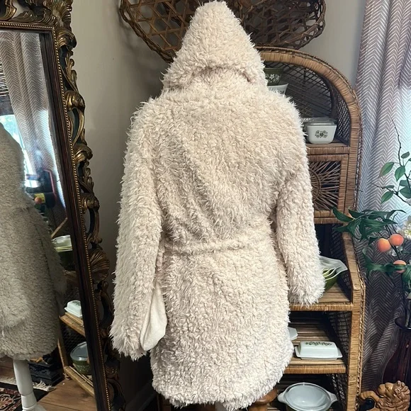 TOPSHOP Teddy Bear Robe M - Picture 5 of 6